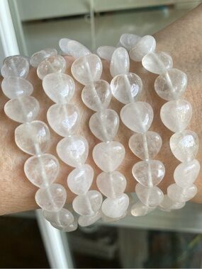 🤍 CLEAR QUARTZ HEART BRACELETS 🤍